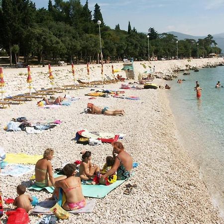 Apartman Dario Novi Vinodolski Buitenkant foto